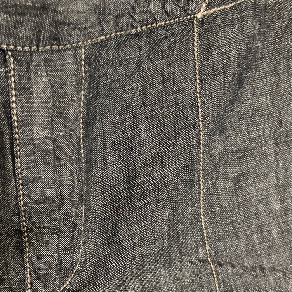 Shorts - Picture 3 of 3